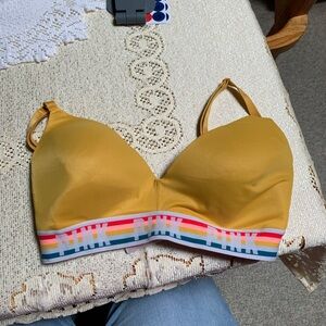 Pink Victoria Secret Women’s Yellow Bra Size 32 DD